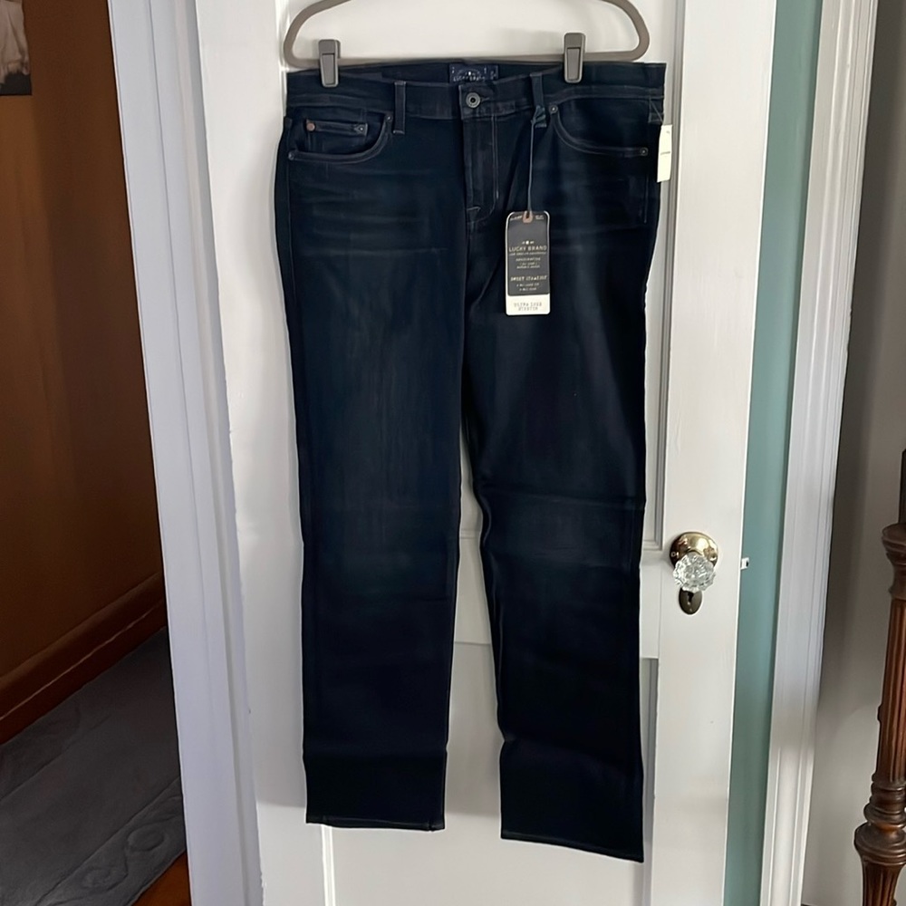 NWT Lucky Brand Women’s Jeans, dark wash, size 14/32 Regular